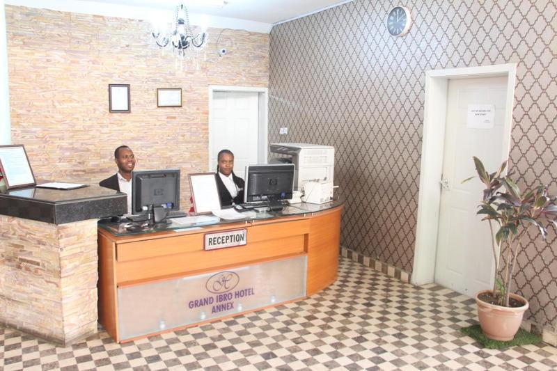 Grand Ibro Hotel Annex Ankuru Exteriör bild