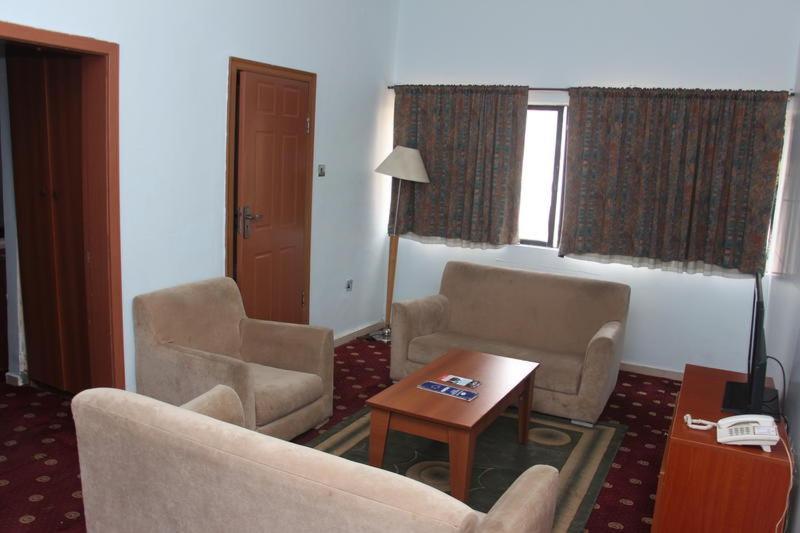 Grand Ibro Hotel Annex Ankuru Exteriör bild